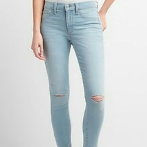 Gap 1969 skinny jeans